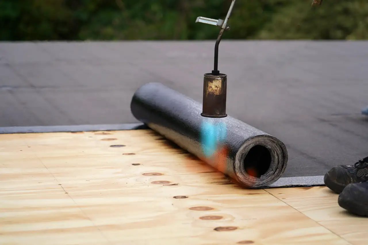 Single ply flat roof by Vanguard Roofing